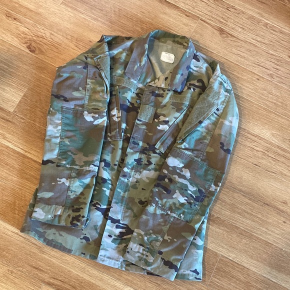 OCP top - 36 Long. Like new condition. - Picture 1 of 6